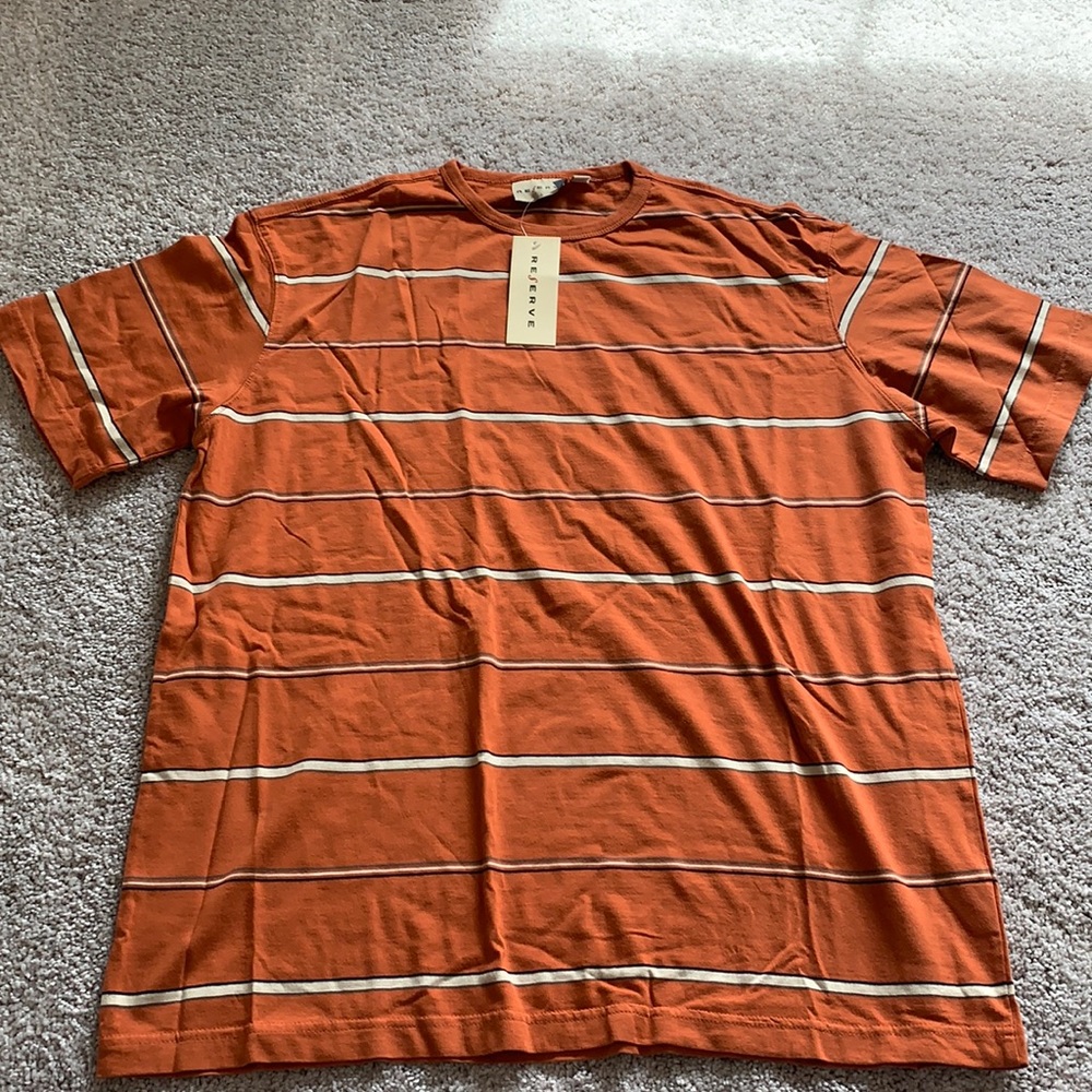 Never worn orange striped men’s tee!